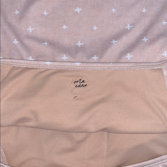 KORTNI JEANE ruffle around top!! - Picture 4 of 4